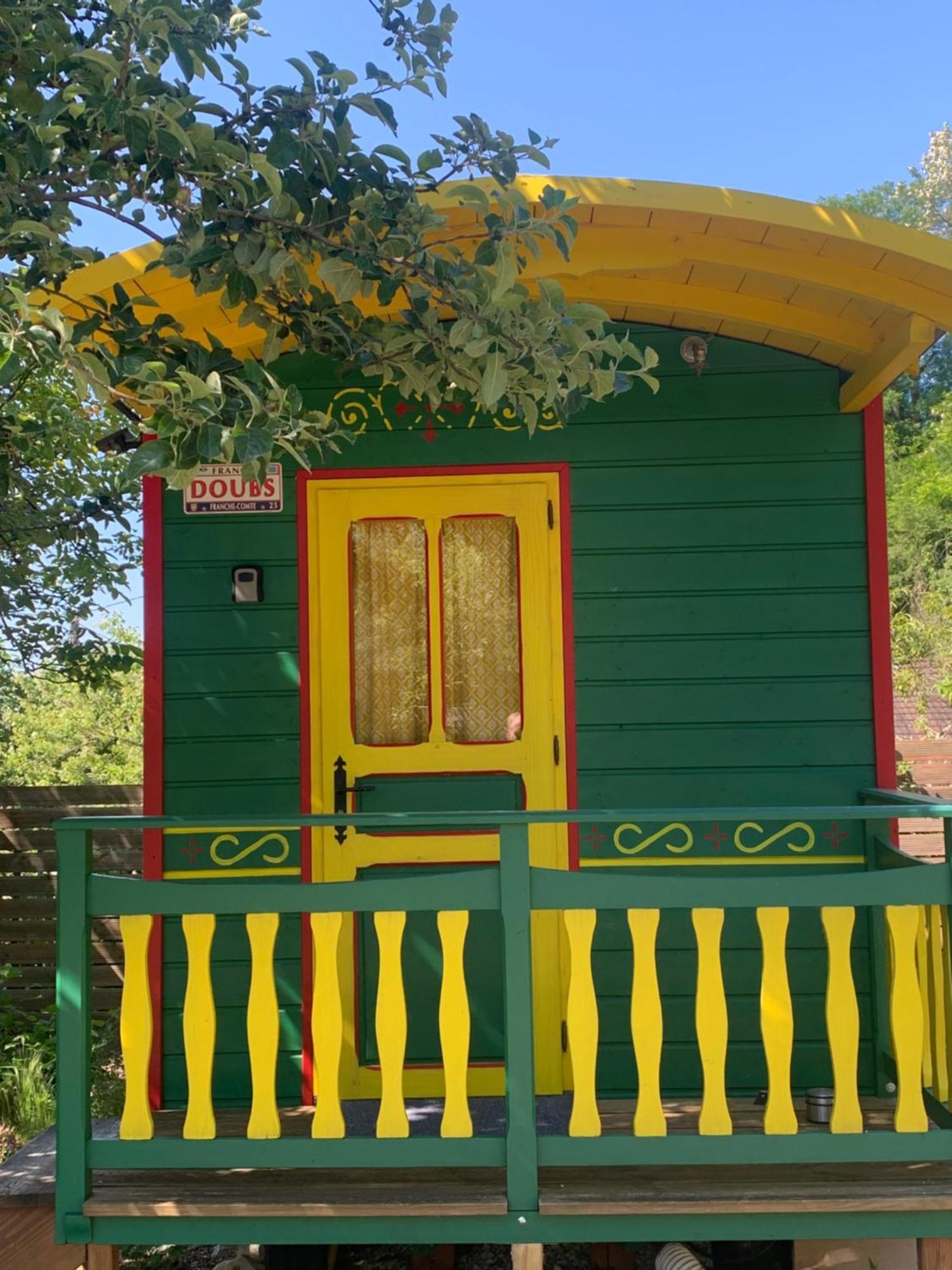 La Roulotte De Moulin Rouge Villa Audelange Eksteriør billede